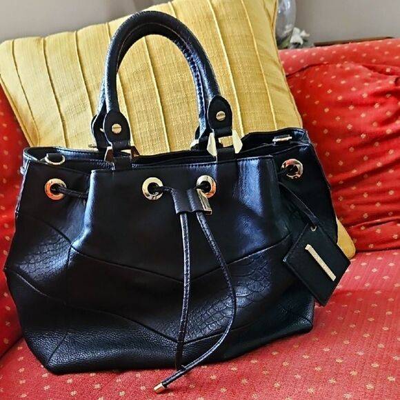 Steve Madden Black Handbag - Picture 1 of 11